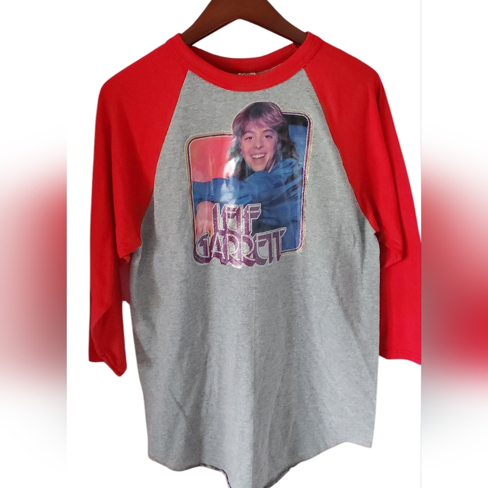 Men's vintage 70s Leif Garrett NOS glitter vinyl baseball tee Med